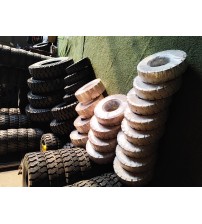 Lốp đặc Mr Solid 600-9 màu trắng, không tạo vệt, non-marking-solid-tires